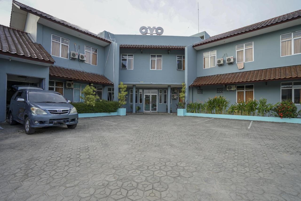 Super Oyo 1844 Bravo Residence Pangkal Pinang Exterior photo