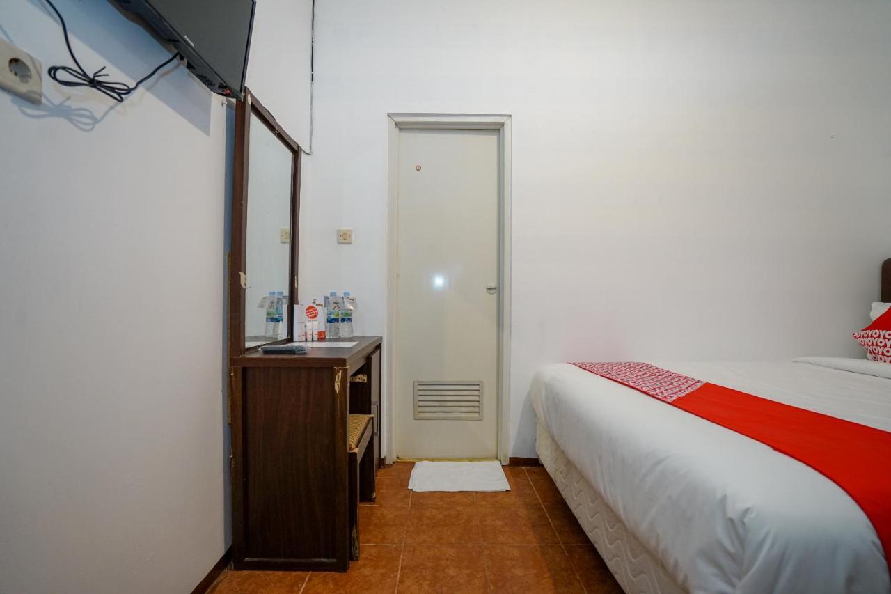 Super Oyo 1844 Bravo Residence Pangkal Pinang Exterior photo